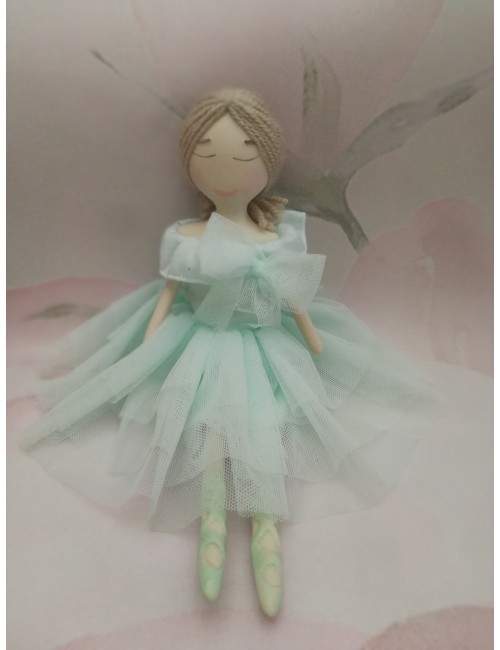 Bambolina ballerina in tulle e porcellana di capodimonte biscuit.