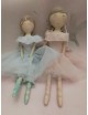 Poupée ballerine en tulle et porcelaine de biscuit capodimonte.